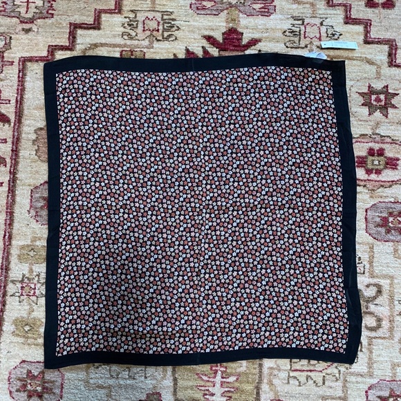 Madewell silk bandana - Picture 5 of 6